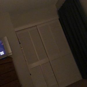 Meet your Posher, Ebony